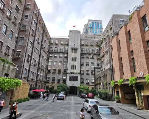 西安妇幼与唐都医院试管婴儿比较：选择哪个更适合您